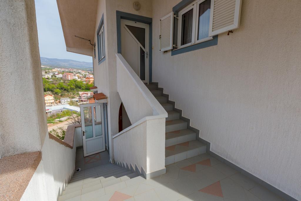 Apartments Marica Новий Винодольський Екстер'єр фото