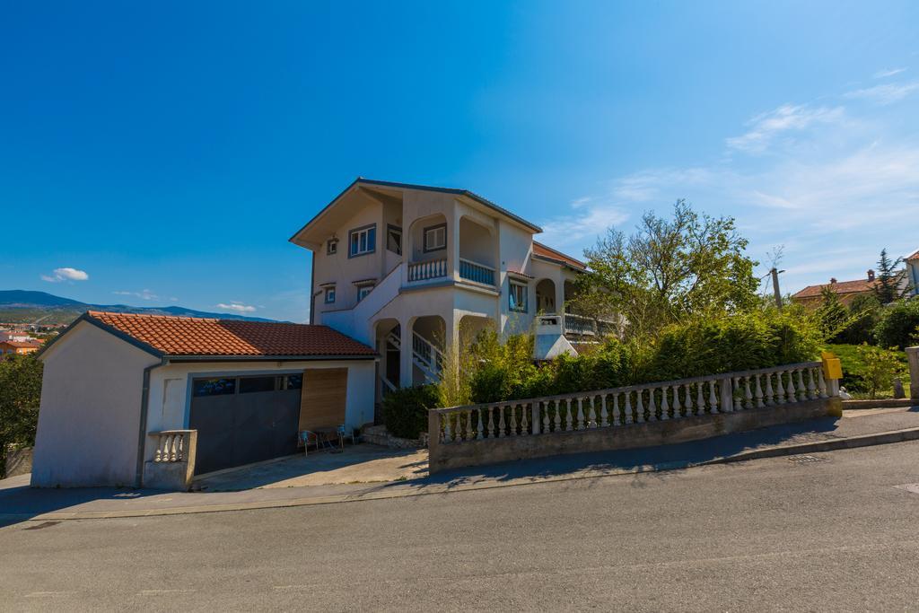 Apartments Marica Новий Винодольський Екстер'єр фото