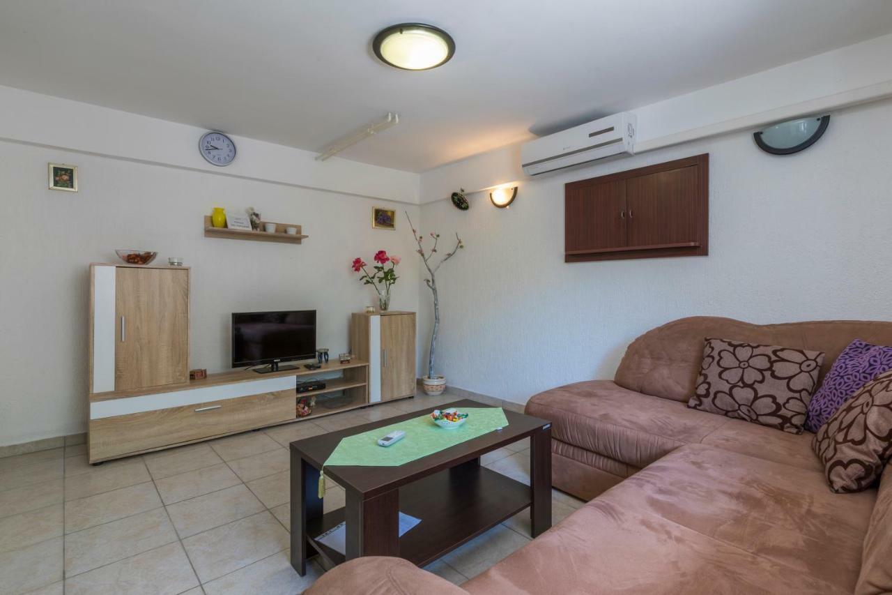 Apartments Marica Новий Винодольський Екстер'єр фото