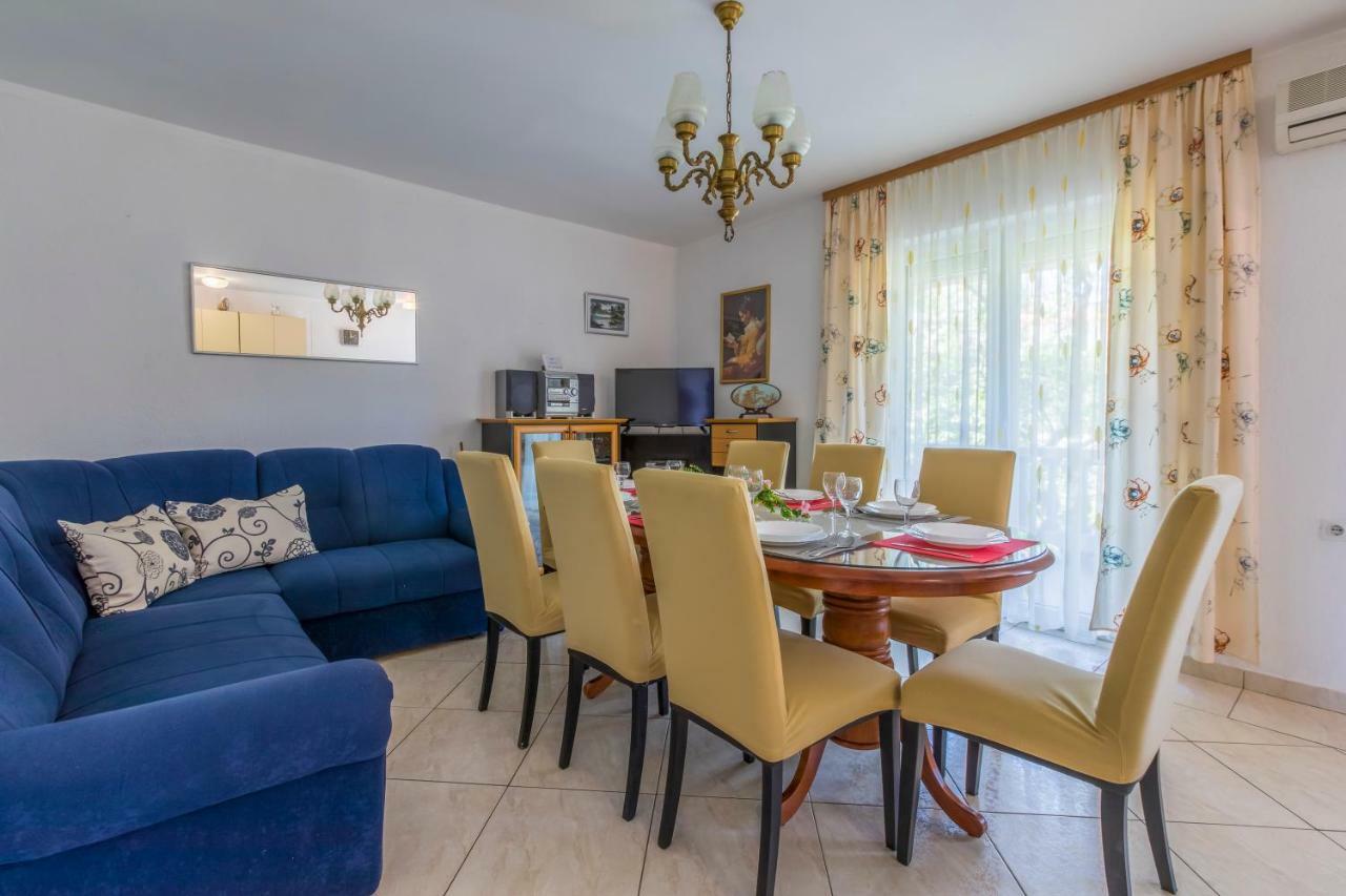 Apartments Marica Новий Винодольський Екстер'єр фото