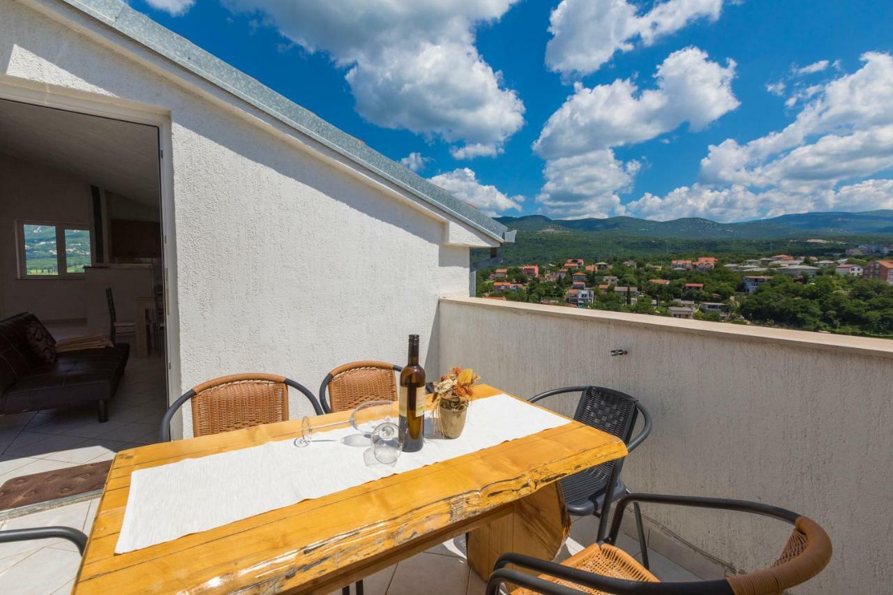 Apartments Marica Новий Винодольський Екстер'єр фото