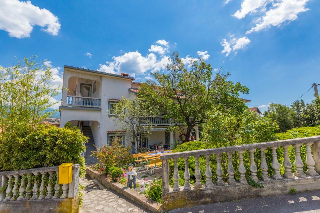 Apartments Marica Новий Винодольський Екстер'єр фото